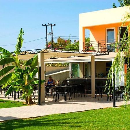 Alfa Hotel Apartments Gerani  Exteriér fotografie