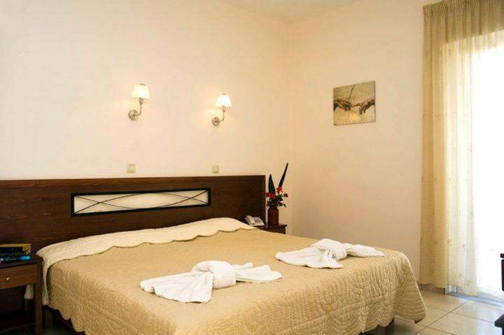 Alfa Hotel Apartments Gerani  Pokoj fotografie