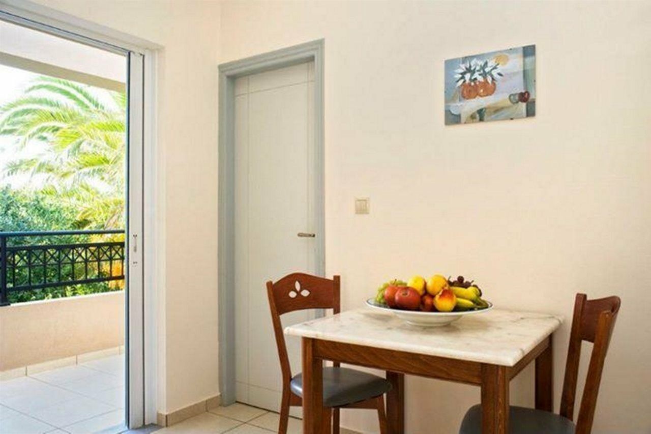Alfa Hotel Apartments Gerani  Exteriér fotografie